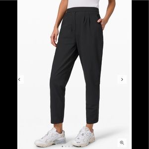 Lululemon Essential High-Rise Trouser in Black
